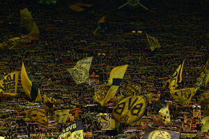 "Yellow wall" stopping Paris Saint-Germain?