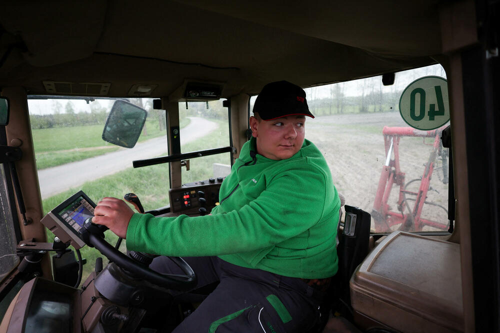 Poljski poljoprivrednik i političar Damjan Krajza, Foto: Rojters