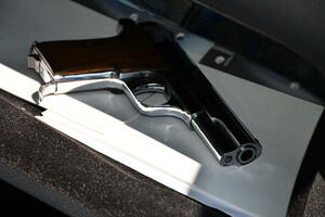 Podgorica: Uhapšena jedna osoba, oduzet pištolj izbrušenog...