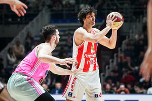 Zvezda opened the series with Mega with an easy victory