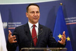 The Polish government opposes the obligation to allocate three percent of GDP to NATO...