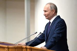 Ukraine called on allies not to recognize Putin as a legitimate...