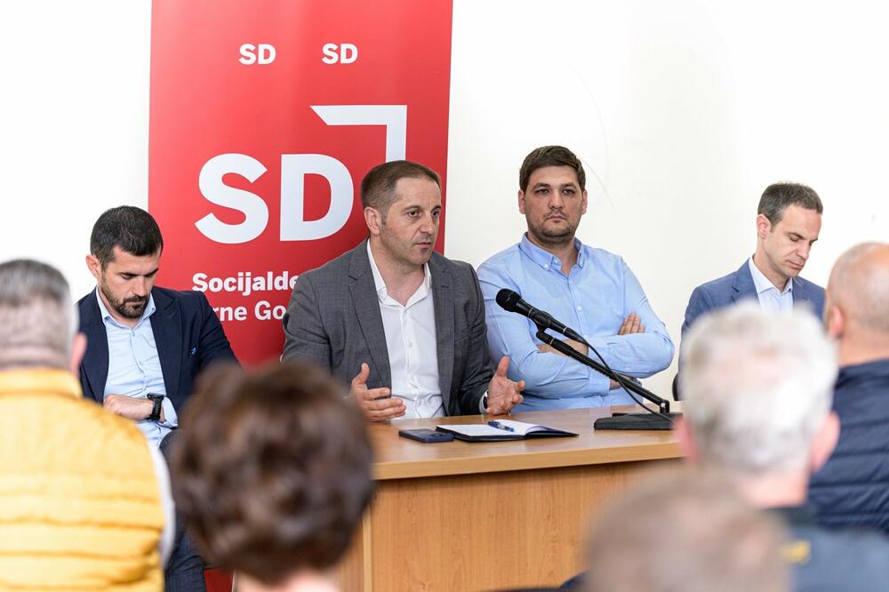 Damir Šehović na sjednici bjelopoljskog opštinskog odbora SD-a, Foto: Socijaldemokrate Crne Gore