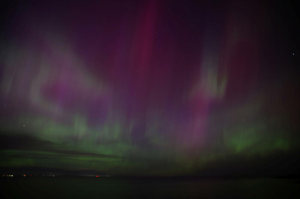 Aurora borealis iznad Gloučestera u američkoj državi Masačusets, Foto: Reuters
