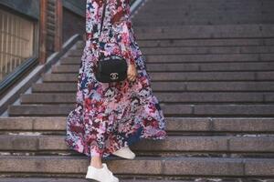 Dresses and sneakers are such a good combination: Here's the inspiration