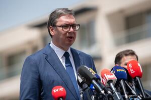 Vučić: Kakav je smisao rezolucije, kažete nije nametanje...