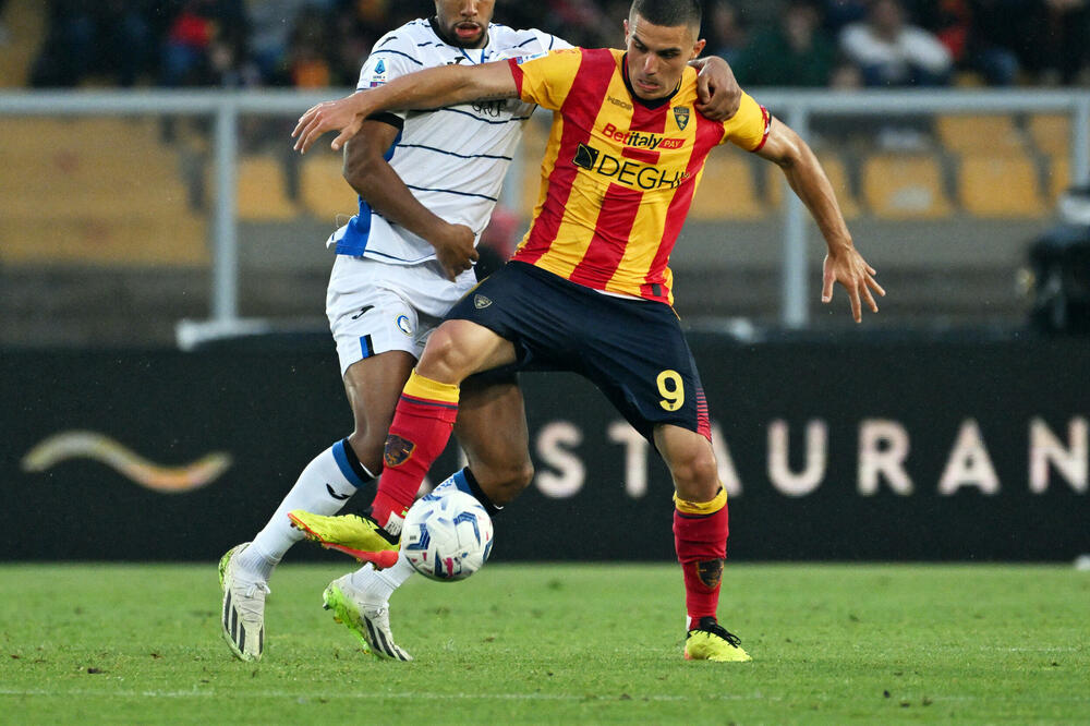 Nikola Krstović na meču sa Atalantom, Foto: Reuters