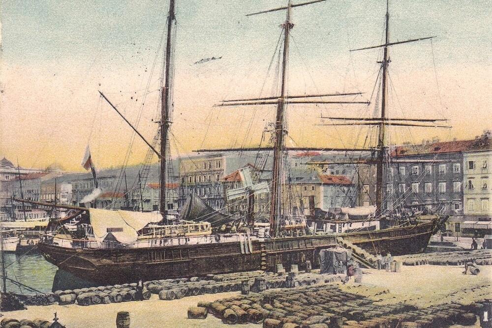 U riječkoj luci, Foto: Privatna arhiva