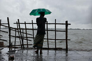 Stotine hiljada ljudi u Bangladešu evakuisano zbog ciklona