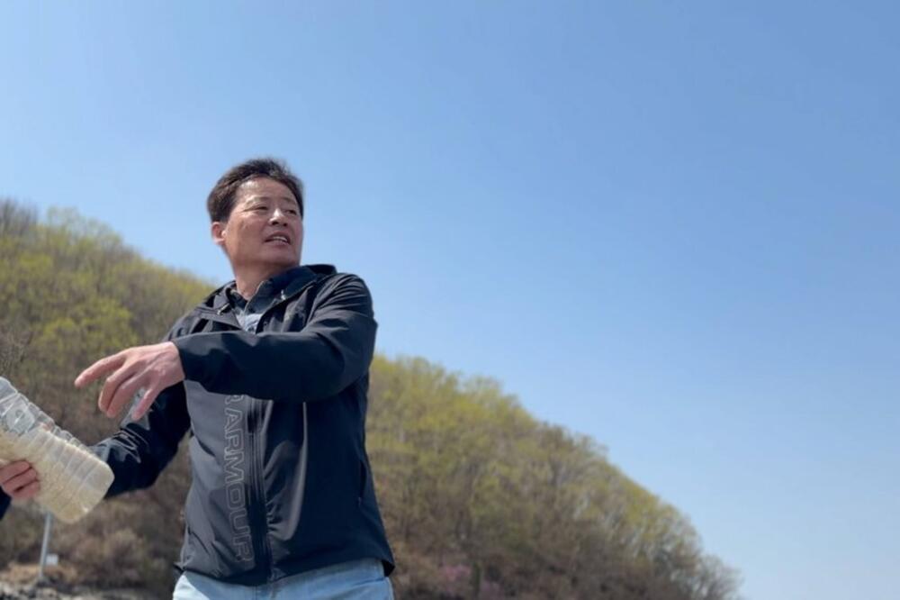 Park Džung Oh šalje flaše punjene pirinčem u Sjevernu Koreju više od deset godina, Foto: AFP