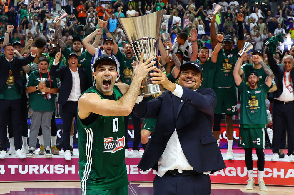 Slukas i Ataman, Foto: Reuters