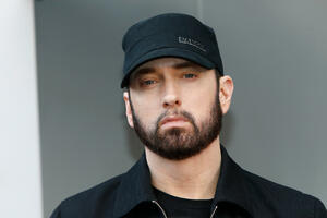 Eminem novim singlom najavio album: Želim da moja karijera nestane