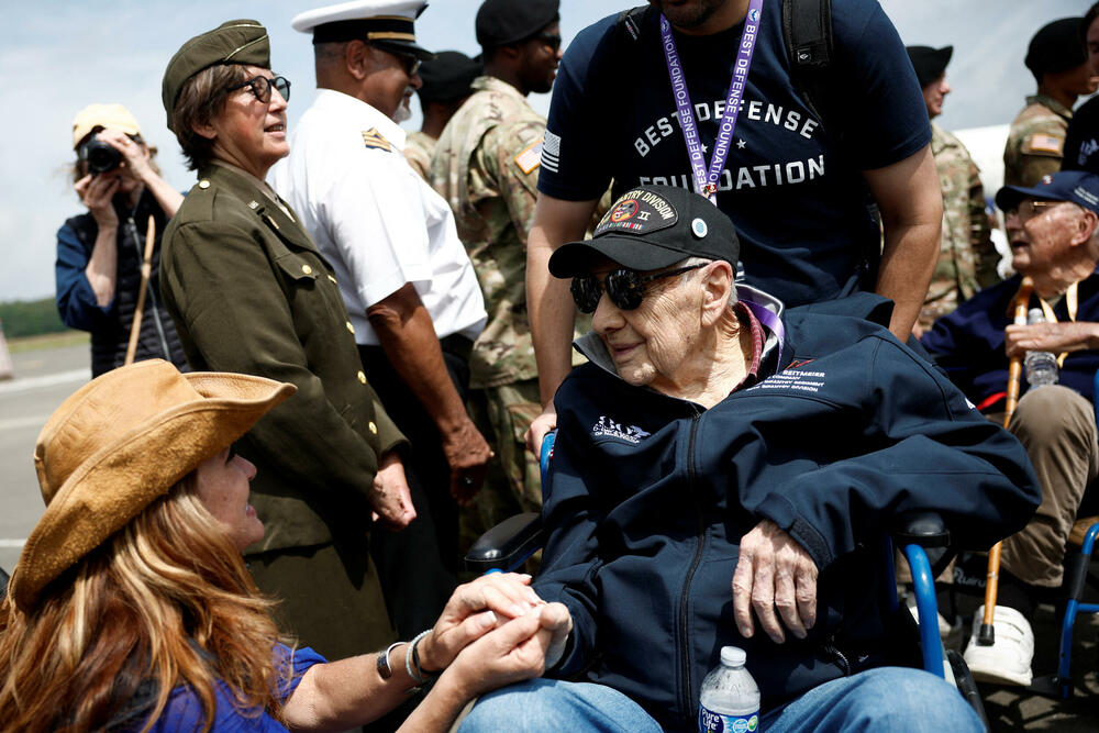 <p>Dio veterana je tokom vikenda došao istim letom iz Dalasa, a mnogi od njih imaju više od 100 godina</p>