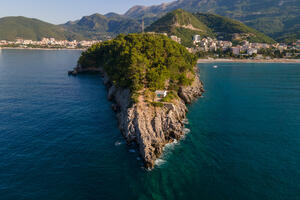 Blokiran račun Opštine Budva, Rafailovićima isplata 4,5 miliona...