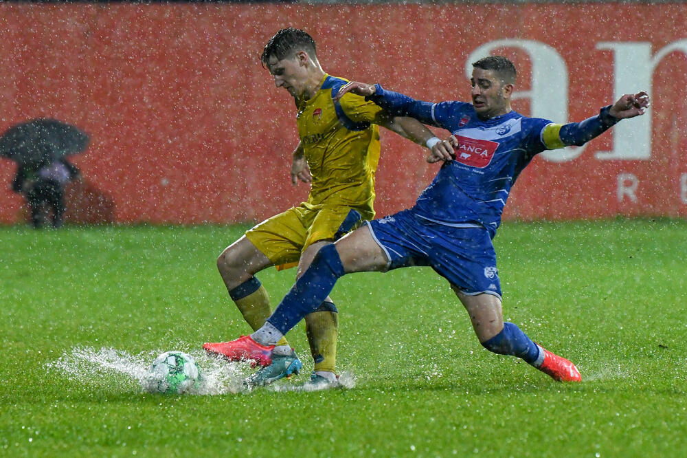 Detalj sa prve utakmice između Podgorice i Jedinstva, Foto: FSCG