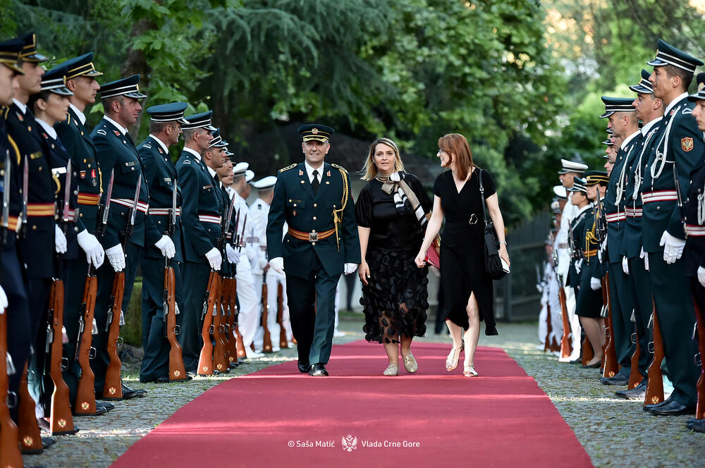 <p>Vlada Crne Gore organizovala je u Vili Gorica prijem povodom 75 godina od osnivanja NATO-a i sedam godina članstva Crne Gore u tom savezu.</p>