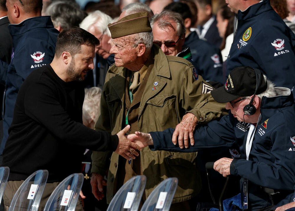 Zelenski juče u francuskoj sa veteranima iz Drugog svjetskog rata