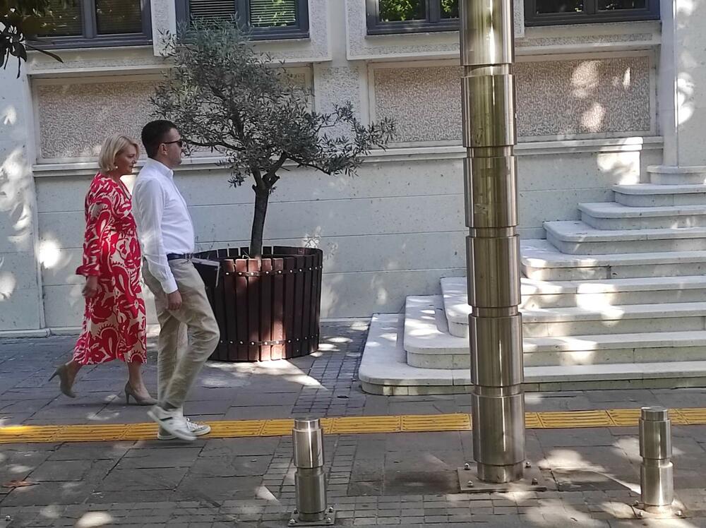 <p>Održan novi sastanak većine u Skupštini Glavnog grada</p>