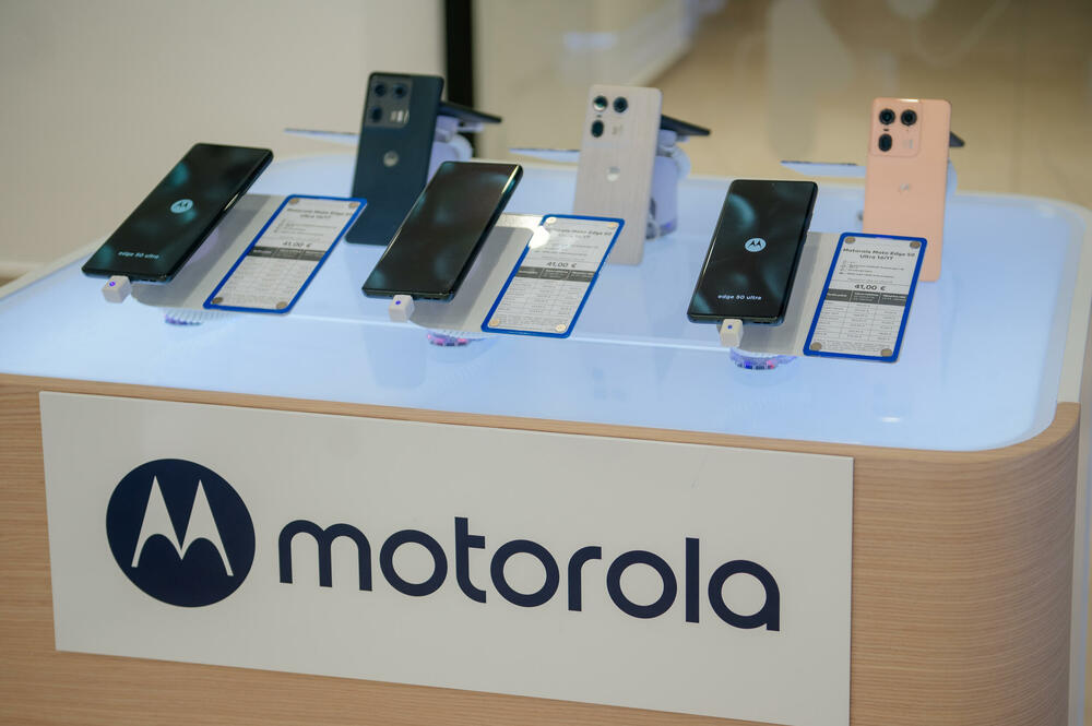 <p><strong>Dobar ritam uz poklon slušalice najbržim fanovima Motorole u One mreži</strong></p>