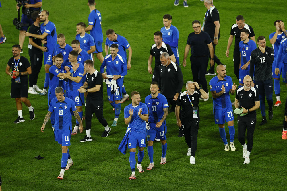 Slovenija je prvi put u osmini finala EP, Foto: Reuters