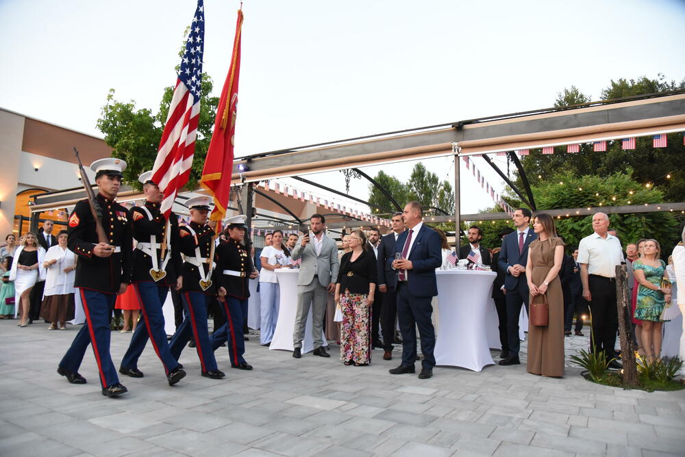<p>Ambasada SAD u Crnoj Gori proslavila državni praznik te zemlje</p>