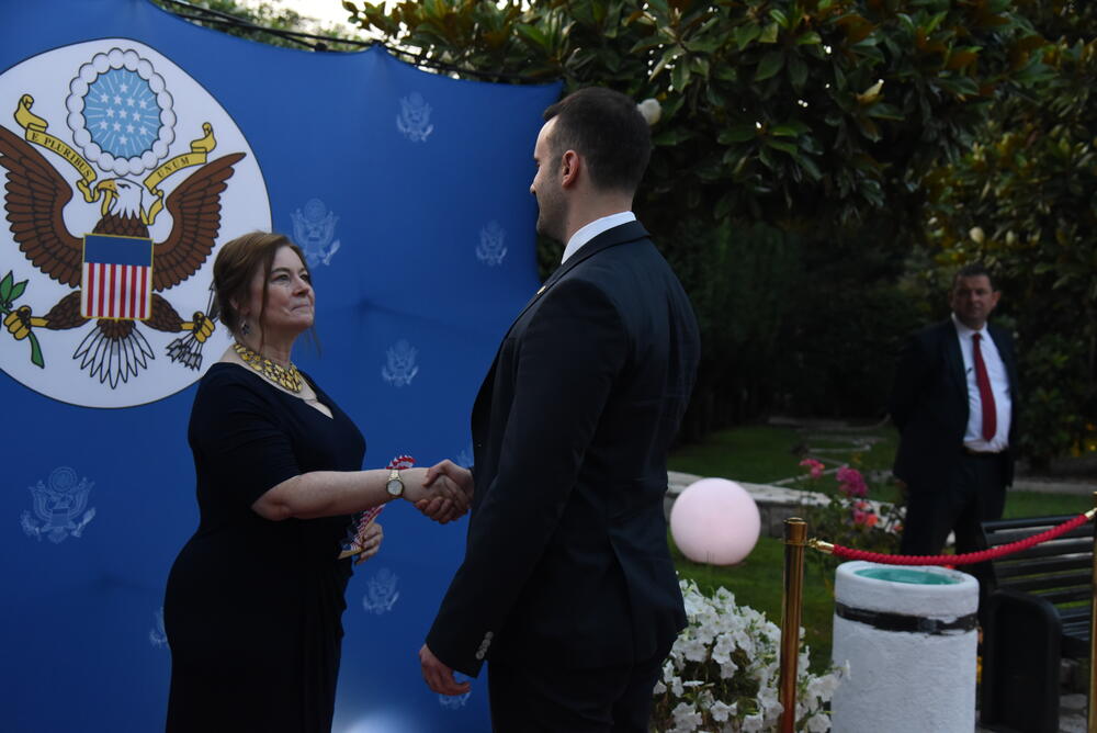 <p>Ambasada SAD u Crnoj Gori proslavila državni praznik te zemlje</p>