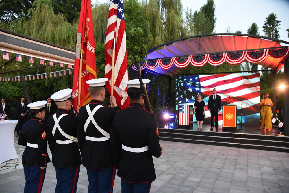 <p>Ambasada SAD u Crnoj Gori proslavila državni praznik te zemlje</p>