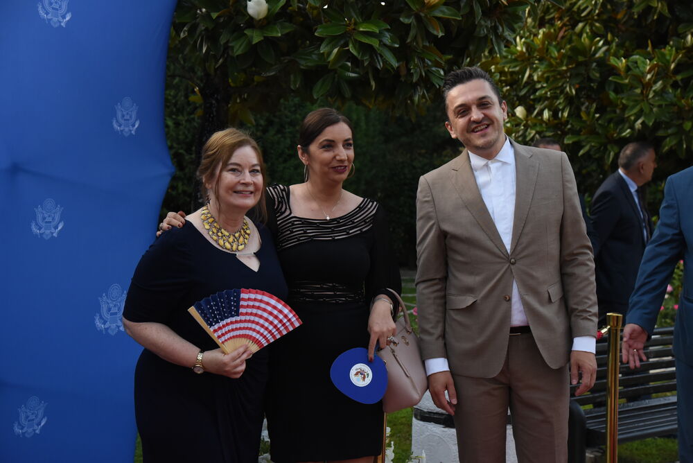 <p>Ambasada SAD u Crnoj Gori proslavila državni praznik te zemlje</p>