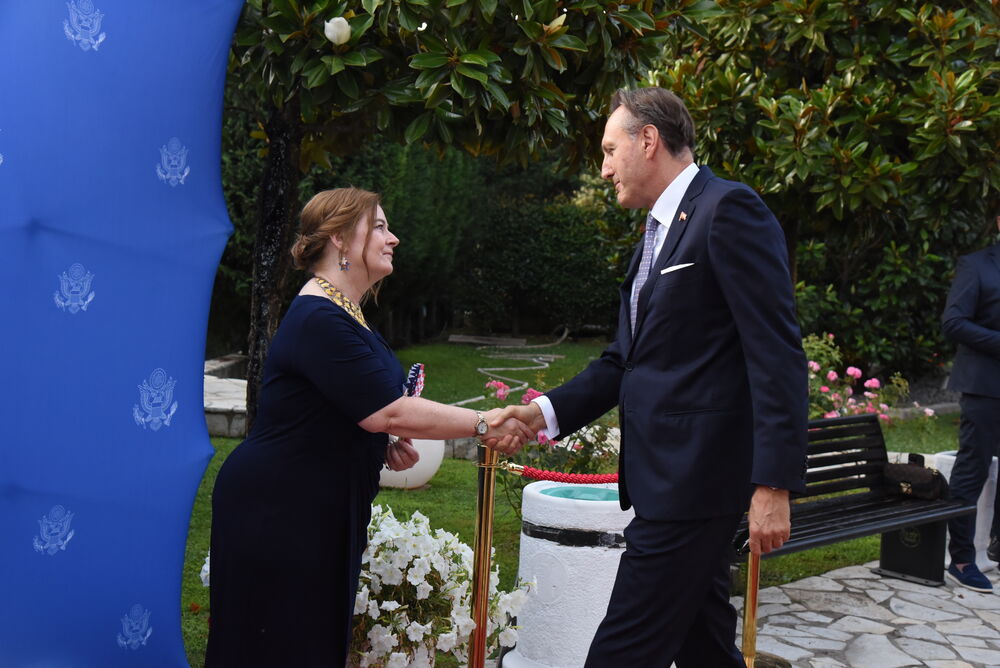 <p>Ambasada SAD u Crnoj Gori proslavila državni praznik te zemlje</p>