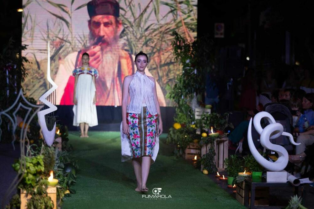 <p>Crnogorska modna dizajnerka Marina Banović, prenosi utiske sa predstavljanja modela u Italiji, a otkriva i planove za prikazivanje kolekcija u Crnoj Gori</p>