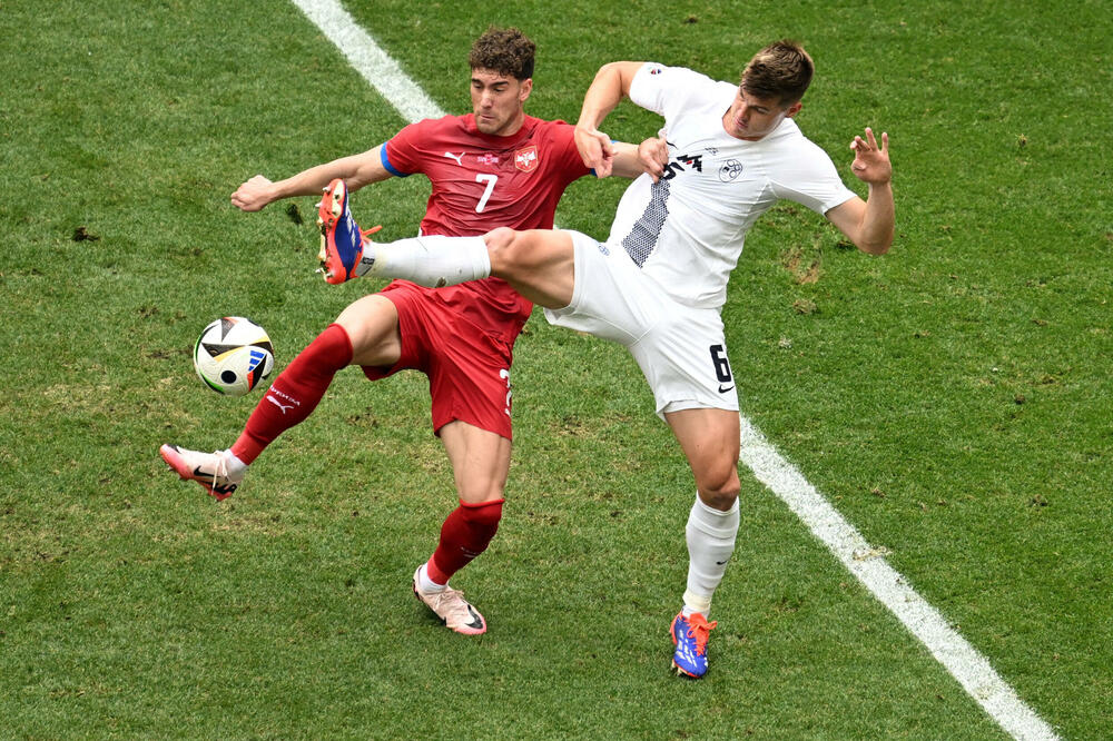 Vlahović ni djelić potenciajla nije pokazao u Njemačkoj, Foto: REUTERS