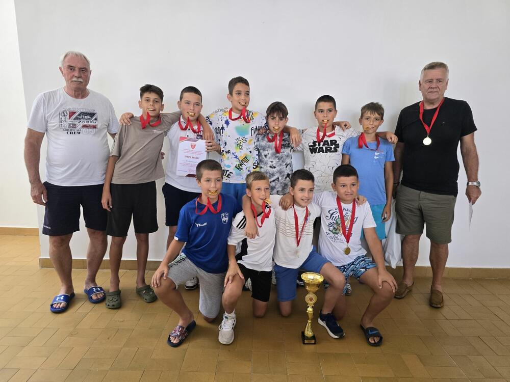 OŠ Jugoslavija fudbaleri