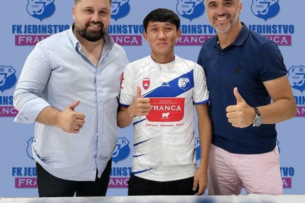 Jedinstvo je poželjelo dobrodošlicu vezisti iz Kazahstana, Foto: facebook/fkjedinstvo