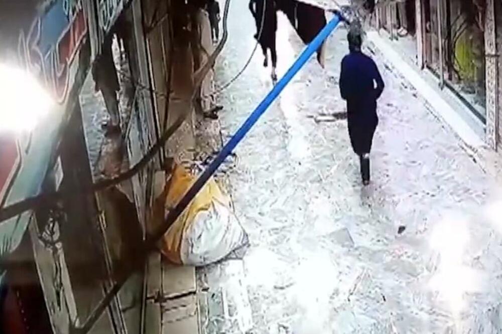 Bjekstvo, Foto: Screenshot/Youtube