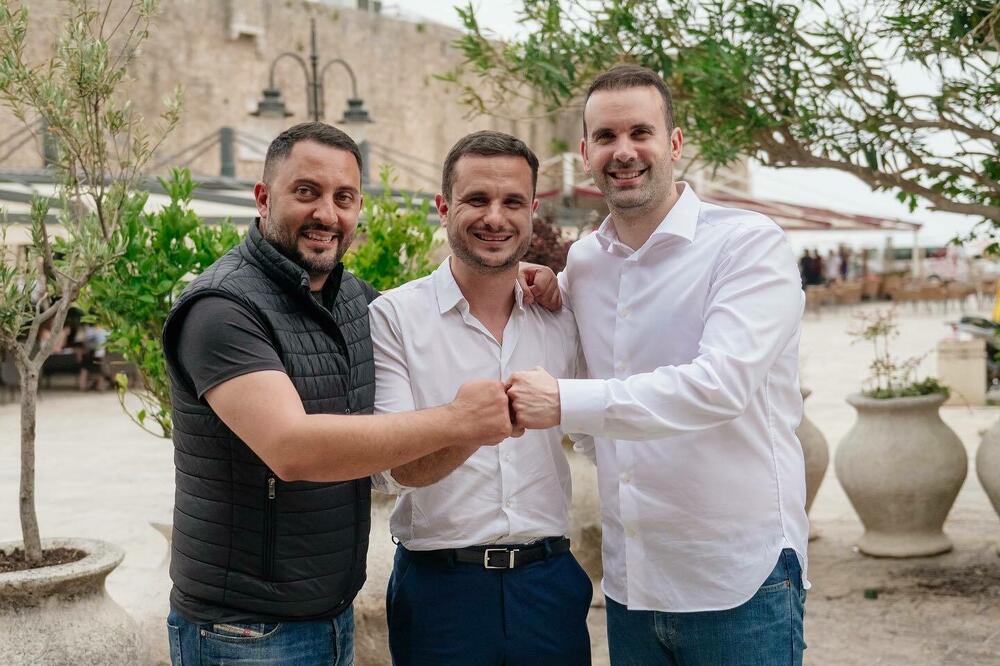 Izvori tvrde da komunikacija unutar liste PES-a praktično ne postoji: Gigović, Zenović i Spajić, Foto: Pokret Evropa sad - Budva
