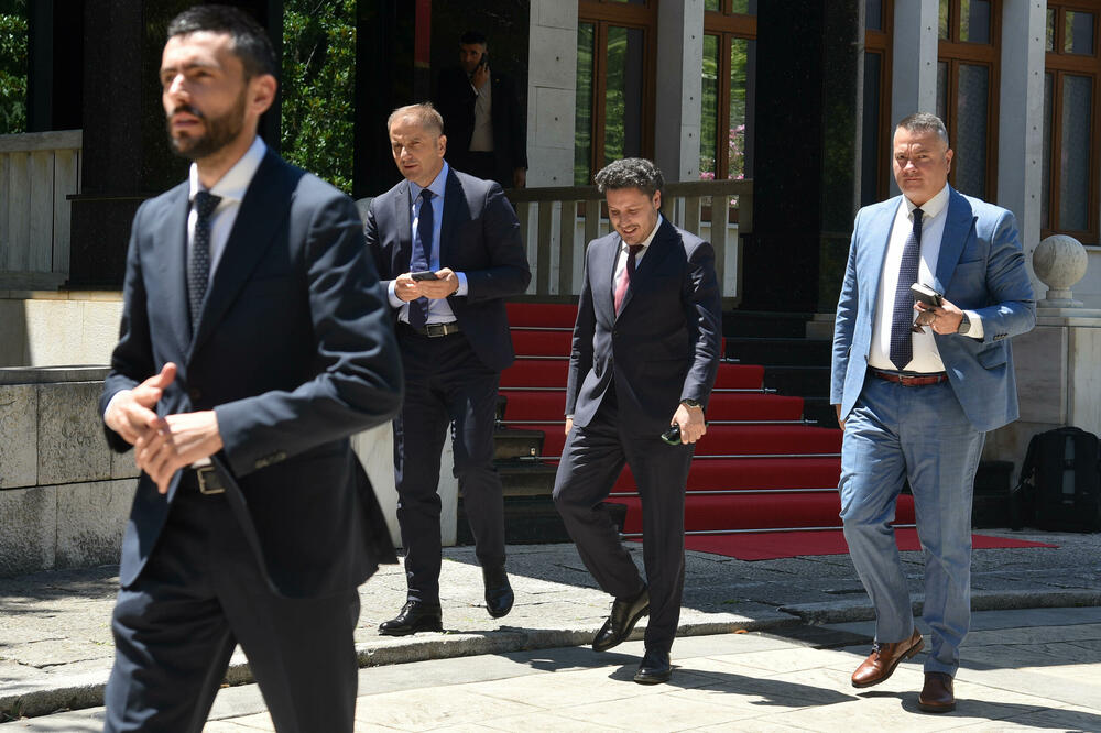 Sa sastanka, Foto: Boris Pejović