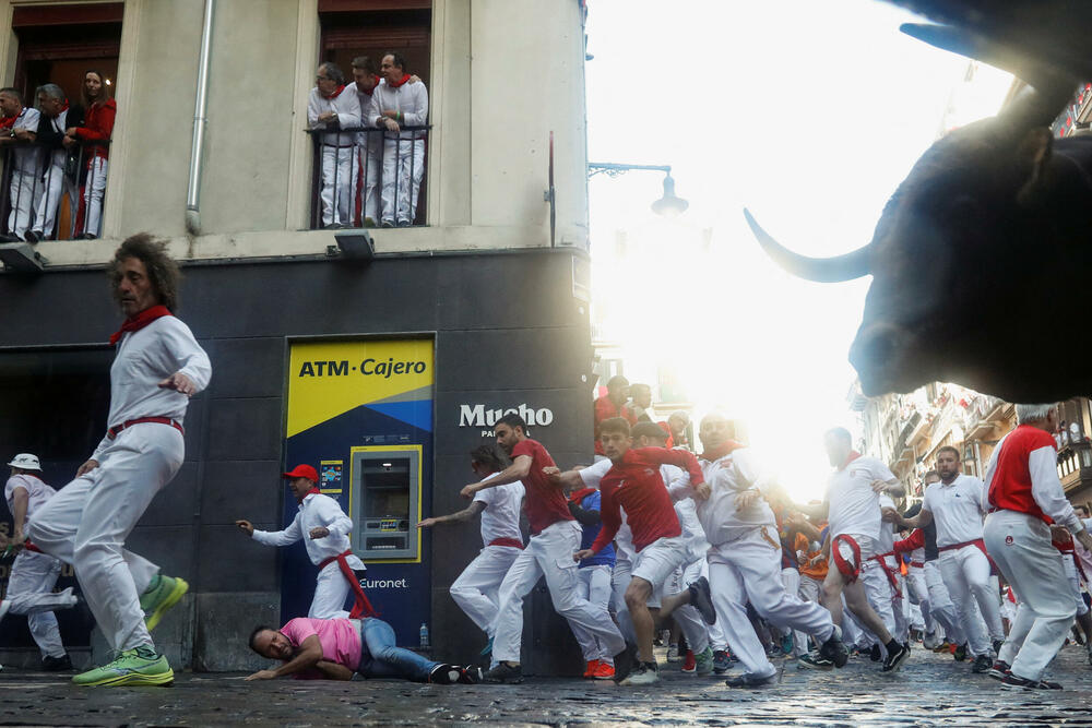 <p>Festival je ovjekovječio slavni Ernest Hemingvej u romanu "Sunce se ponovo rađa".</p>