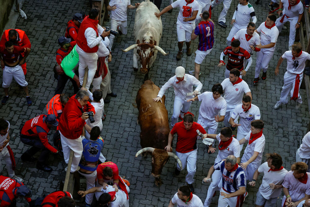 <p>Festival je ovjekovječio slavni Ernest Hemingvej u romanu "Sunce se ponovo rađa".</p>