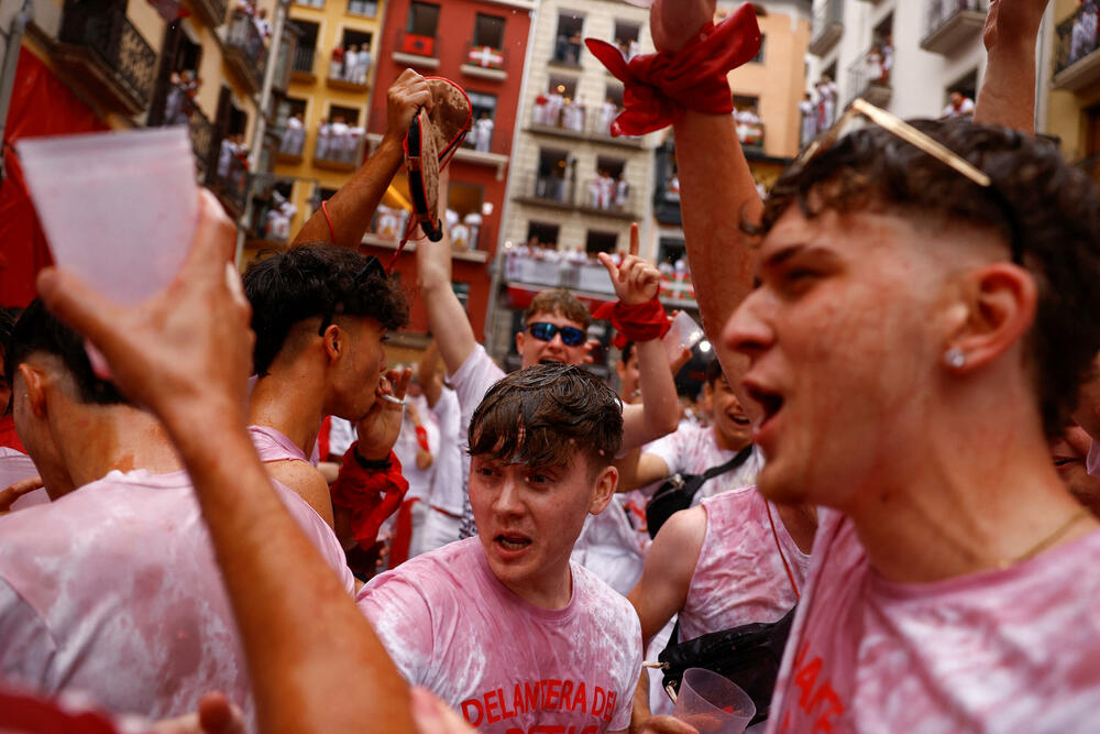 <p>Festival je ovjekovječio slavni Ernest Hemingvej u romanu "Sunce se ponovo rađa".</p>