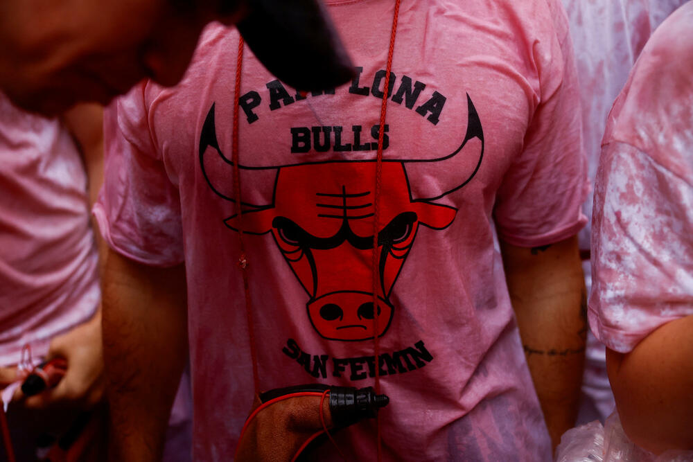 <p>Festival je ovjekovječio slavni Ernest Hemingvej u romanu "Sunce se ponovo rađa".</p>