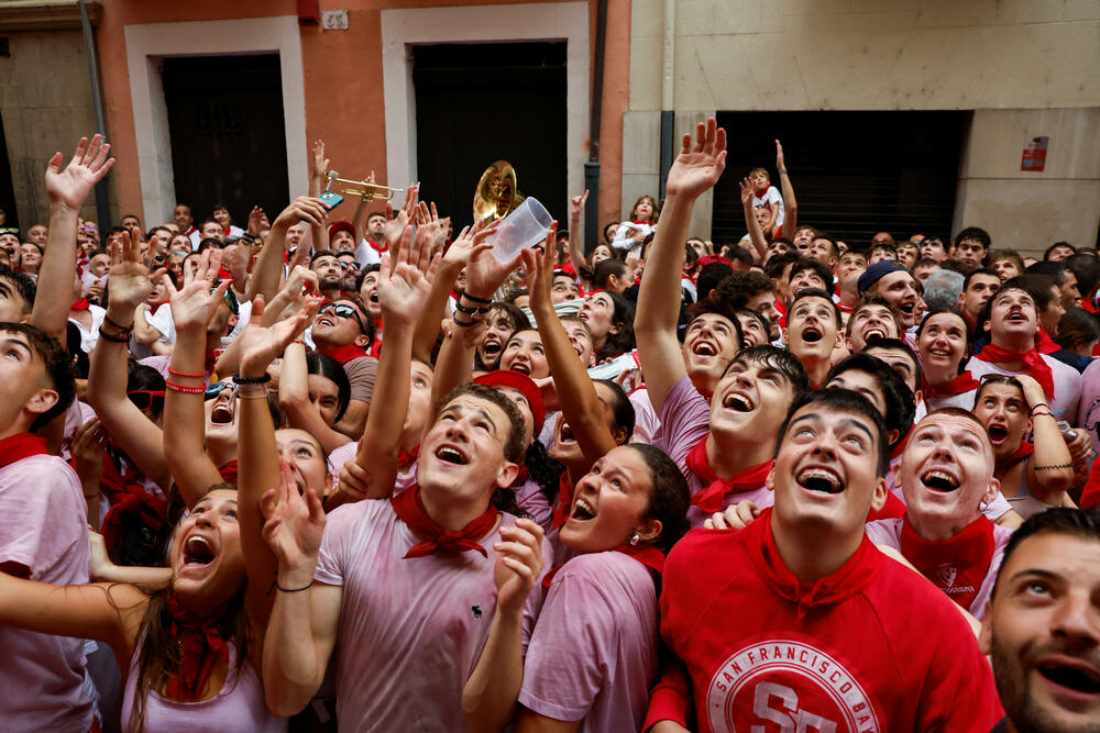 <p>Festival je ovjekovječio slavni Ernest Hemingvej u romanu "Sunce se ponovo rađa".</p>