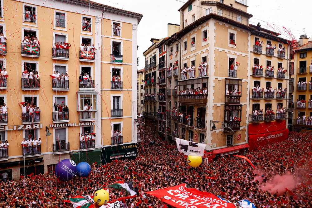 <p>Festival je ovjekovječio slavni Ernest Hemingvej u romanu "Sunce se ponovo rađa".</p>