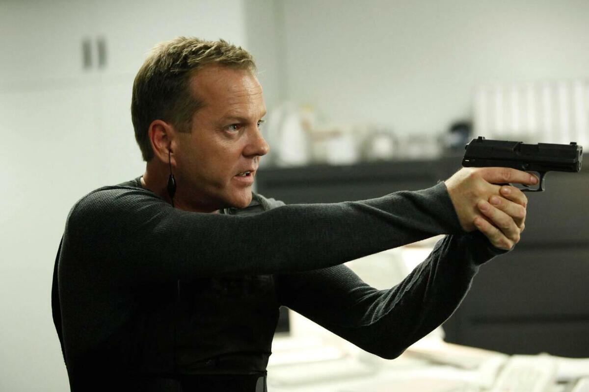 È in preparazione un adattamento cinematografico della serie “24”.