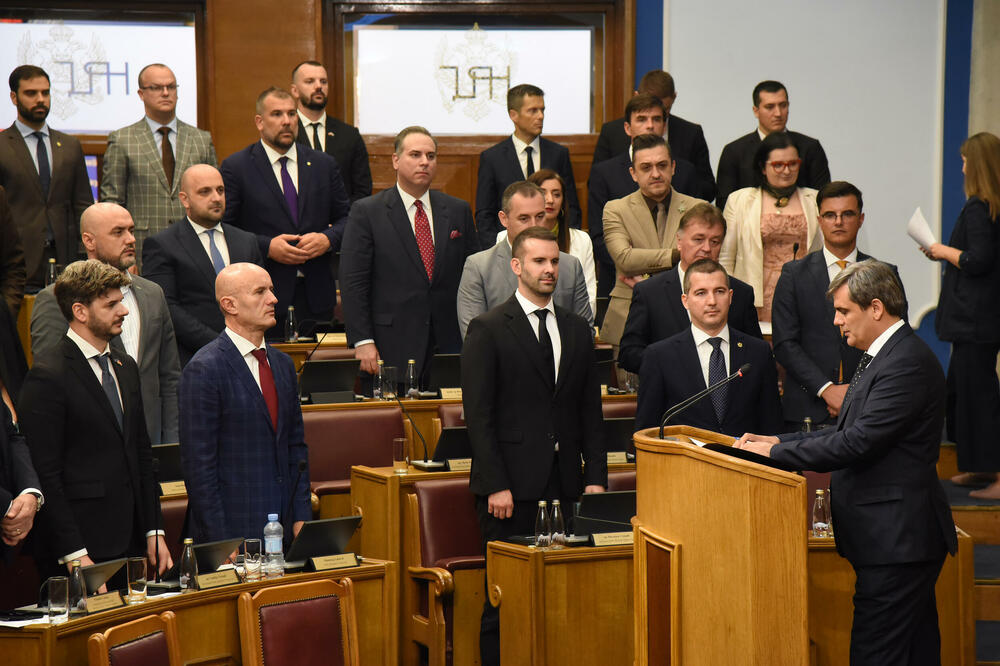 U Vladi Spajića 24 ministarstva i sedam potpredsjednika, Foto: Luka Zeković