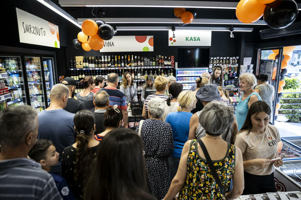 <p>Uživajte u kvalitetnoj usluzi, širokom asortimanu i fantastičnim popustima u renoviranom City marketu!</p>