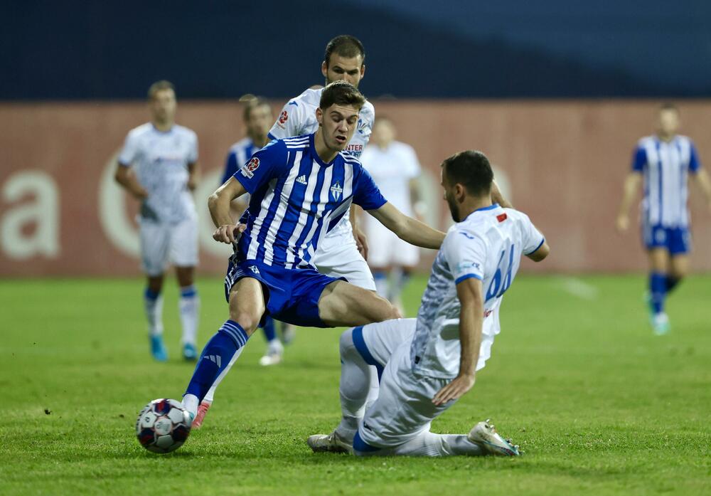 <p>Odigrana tri meča 2. kola Meridianbet 1. Crnogorske fudbalske lige</p>