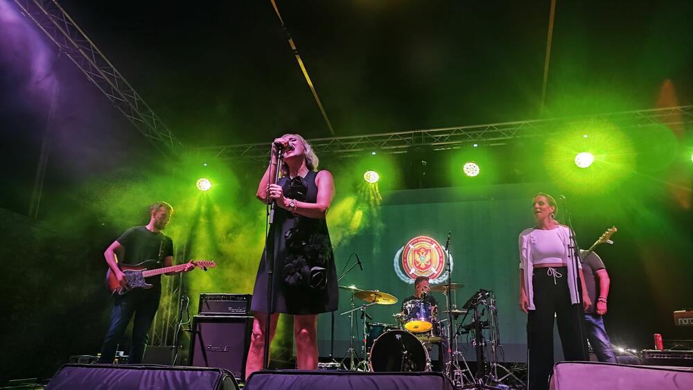 <p>Ovogodišnje izdanje Bedem festa, koji je vratio stari sjaj, ali i probudio novu energiju, podsjetilo je da ga ne zovu bez razloga „festival s dušom“</p>