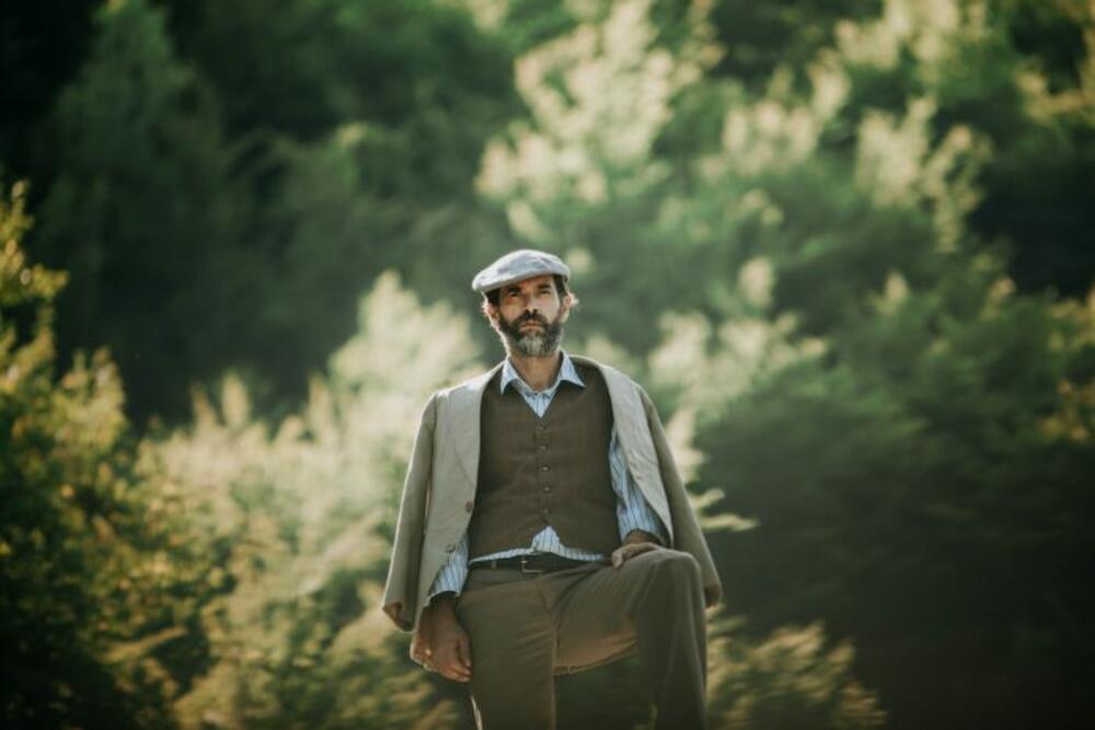 <p>Nakon što je imao svoju domaću premijeru u Podgorici, početkom decembra prošle godine, u punoj sali Muzičkog centra Crne Gore, film je prikazan i na Filmskom festivalu Herceg Novi - Montenegro film festivalu.</p>