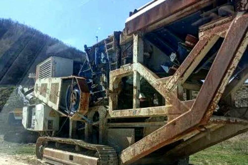 Drobilica koju je kupila opština, Foto: Privatna arhiva