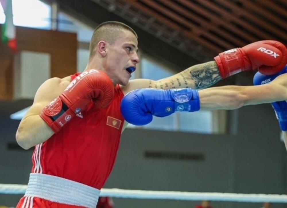 Bojana Gojković in Tomislav Đinović najboljša boksarja v Črni gori leta 2025